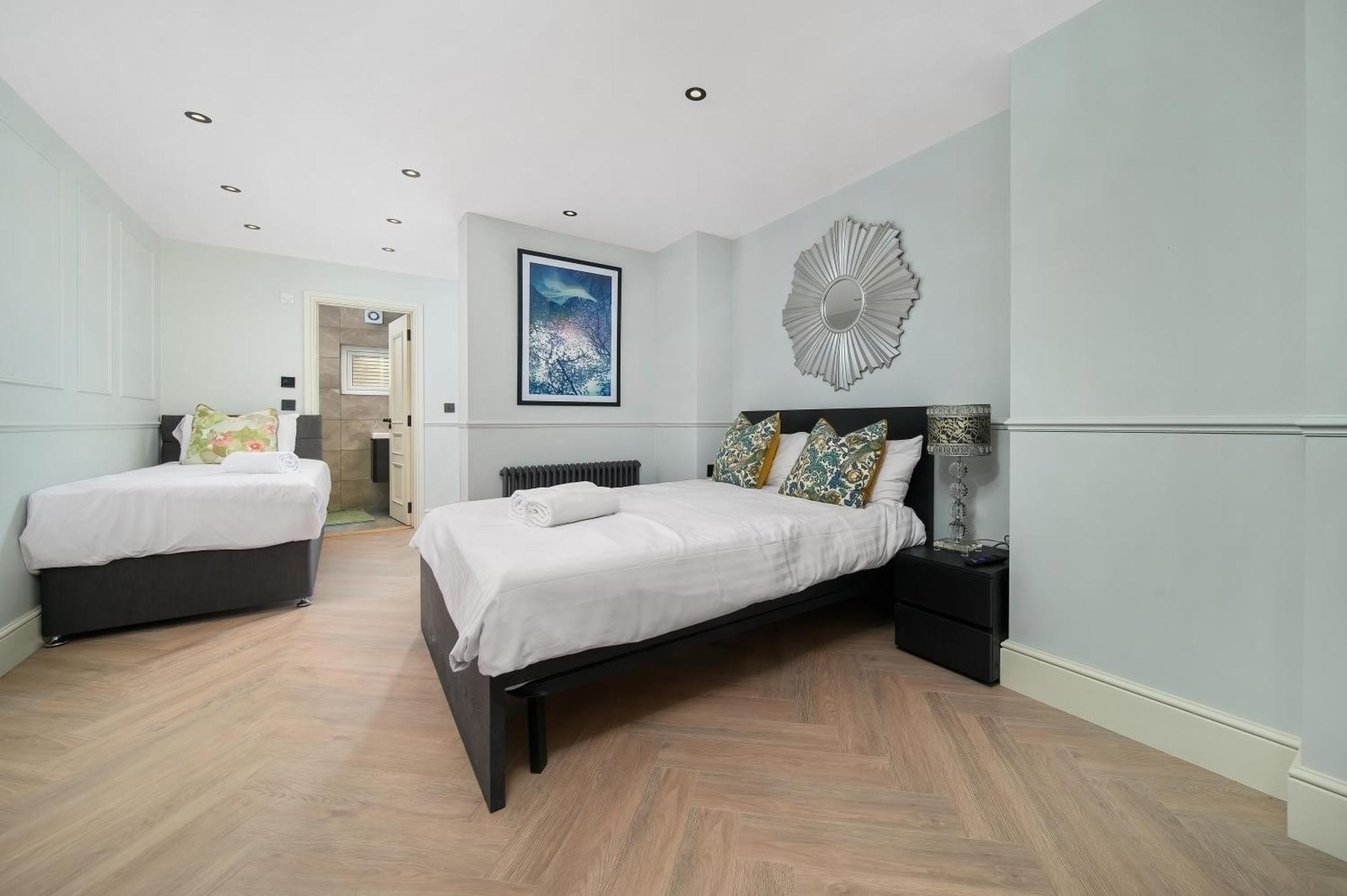 Nine Elms Modern Studio Apartments Лондон Экстерьер фото