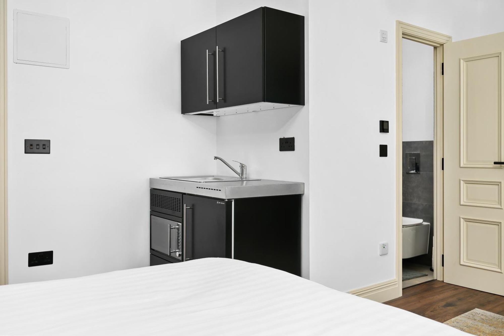 Nine Elms Modern Studio Apartments Лондон Экстерьер фото