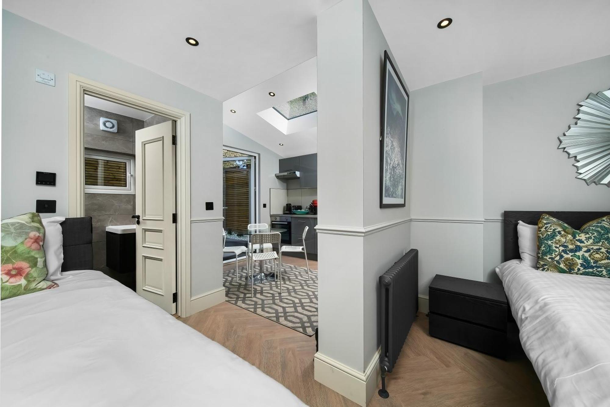 Nine Elms Modern Studio Apartments Лондон Экстерьер фото