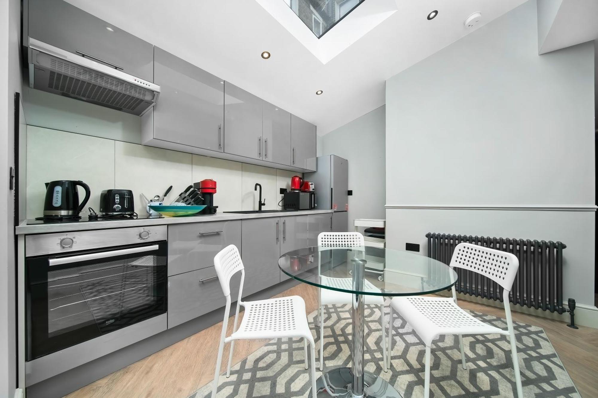 Nine Elms Modern Studio Apartments Лондон Экстерьер фото