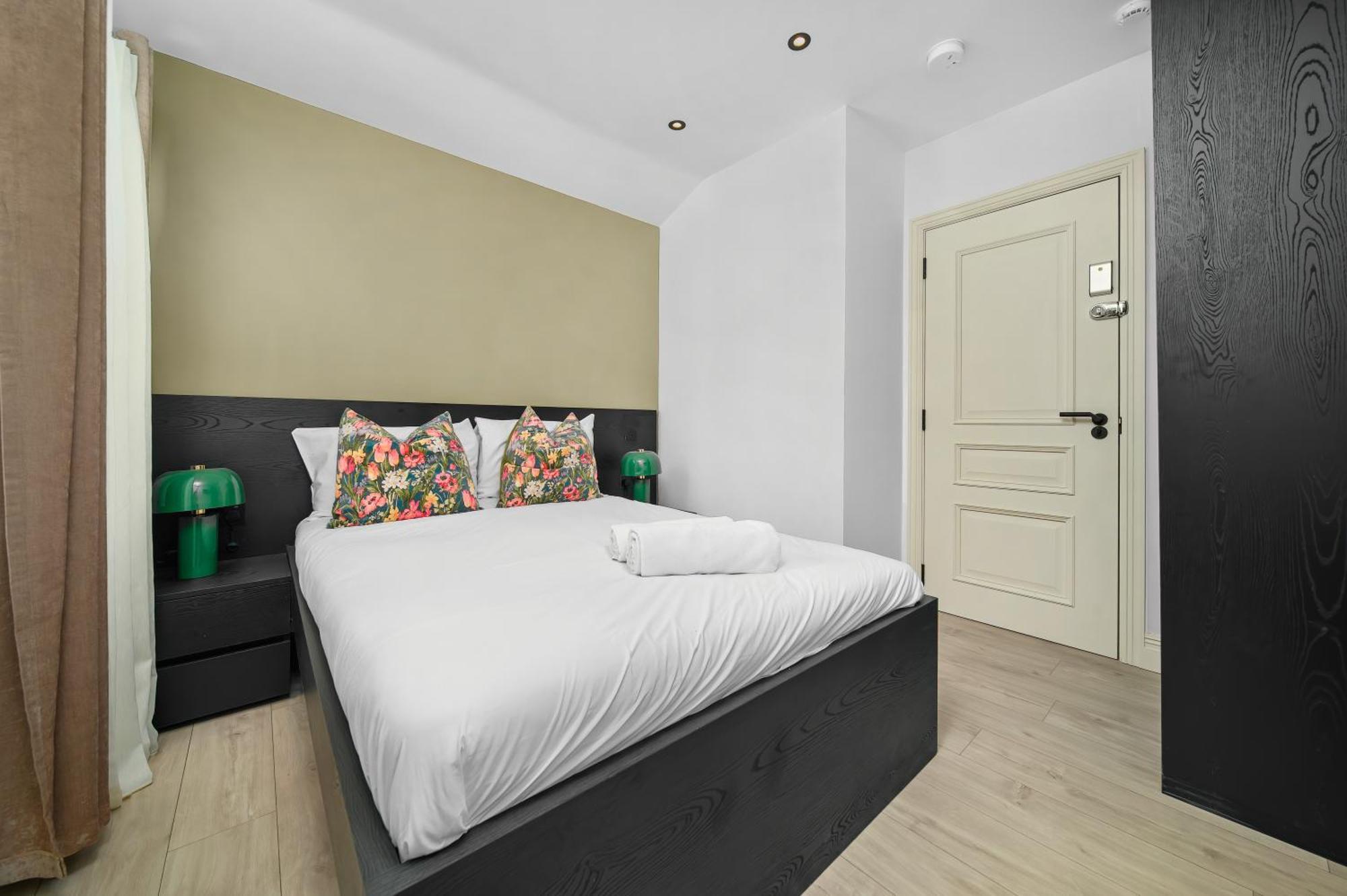 Nine Elms Modern Studio Apartments Лондон Экстерьер фото
