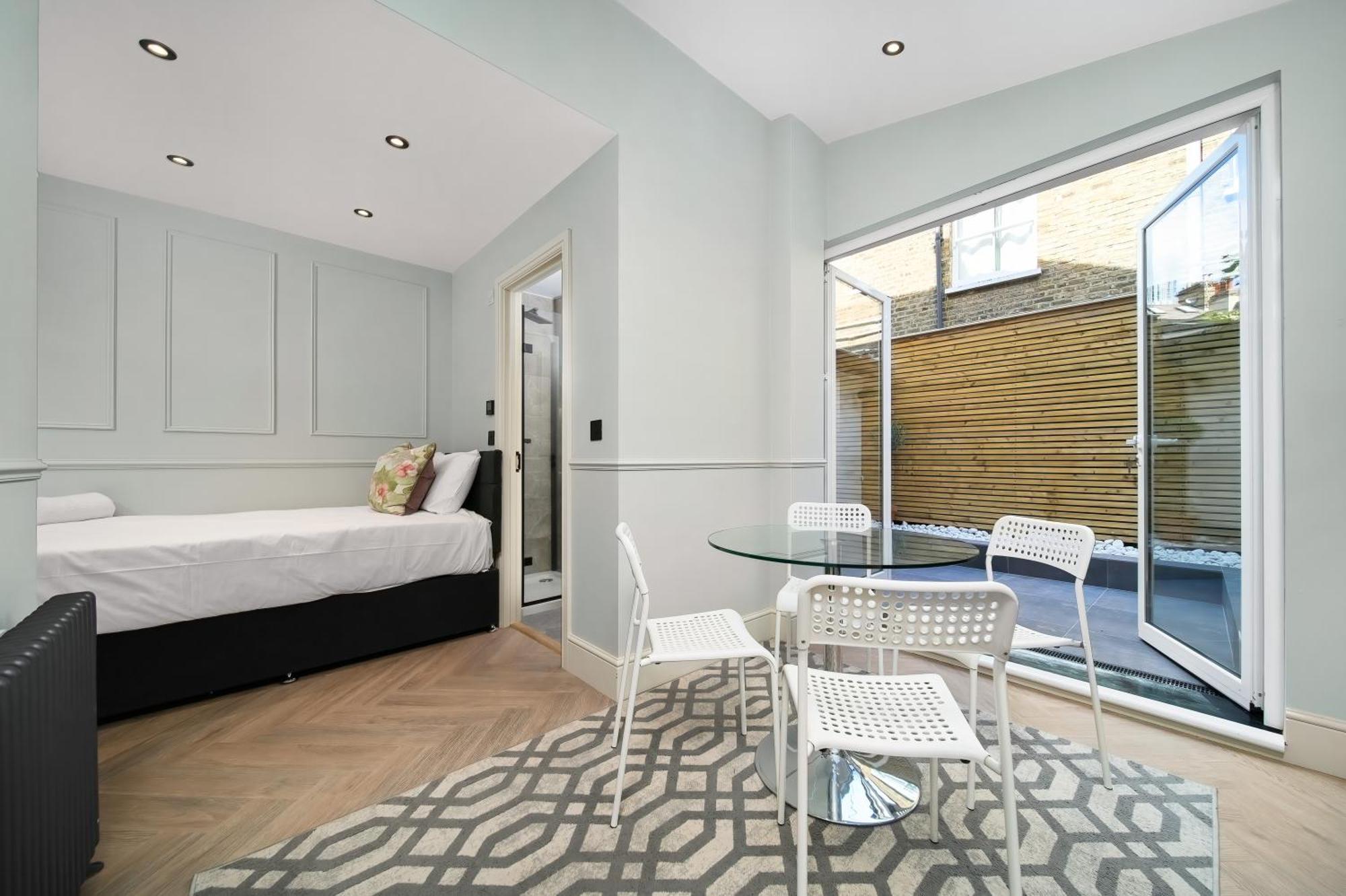 Nine Elms Modern Studio Apartments Лондон Экстерьер фото